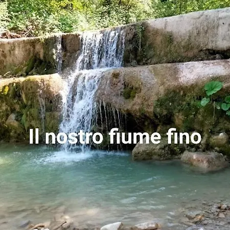 Le Ginestre Nocleg ze śniadaniem *