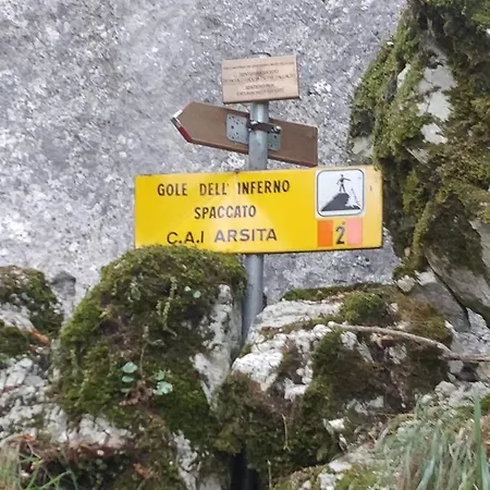 Le Ginestre Castelli