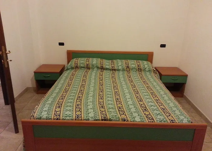 לינה וארוחת בוקר Le Ginestre Castelli